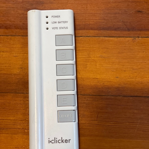 iClicker First Gen - Picture 5 of 5